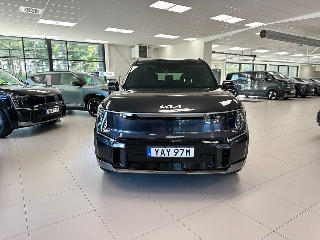 Kia EV9 GT AWD GT 509hk 7-sits I Pano I MOMS I Låga mil – bild 2