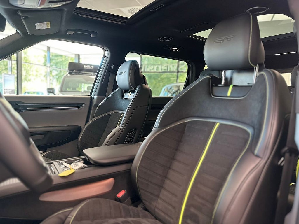 Kia EV9 GT AWD GT 509hk 7-sits I Pano I MOMS I Låga mil – bild 8