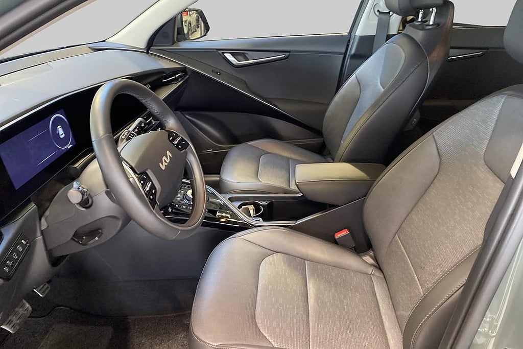 Kia Niro Hybrid Advance Plus / H/K / Ventilerade stolar /... – bild 7