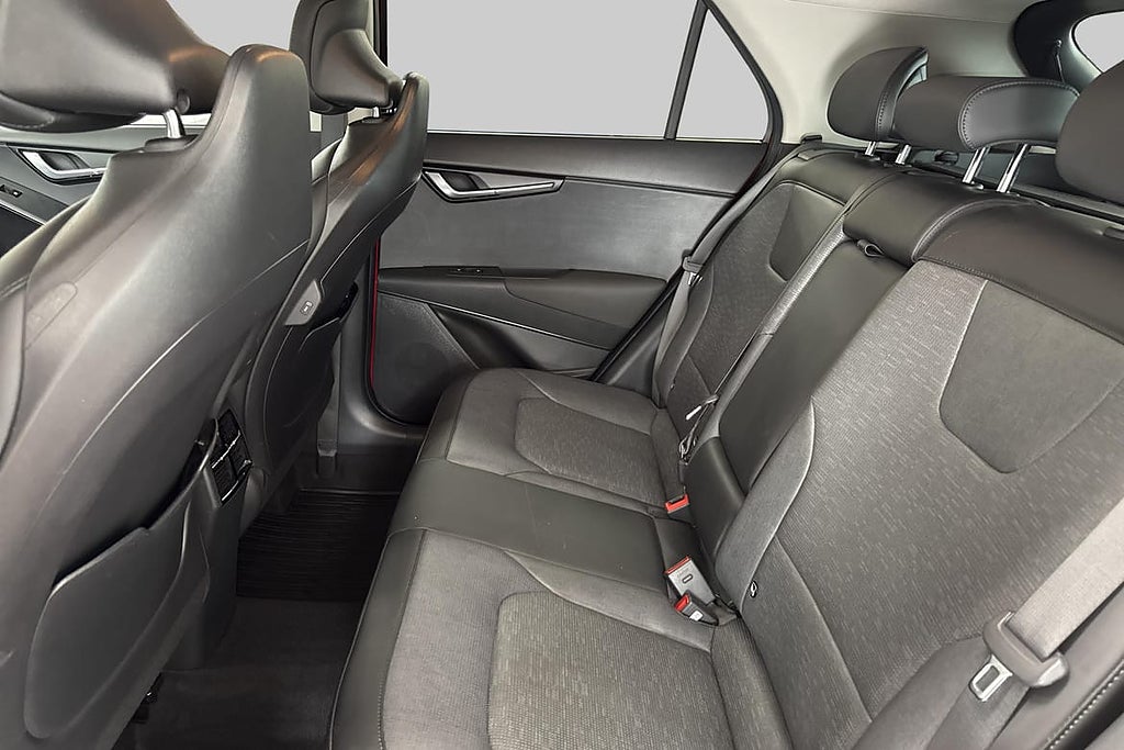 Kia Niro Hybrid Advance Plus I Drag I Vinterhjul I H/K-ljud – bild 8