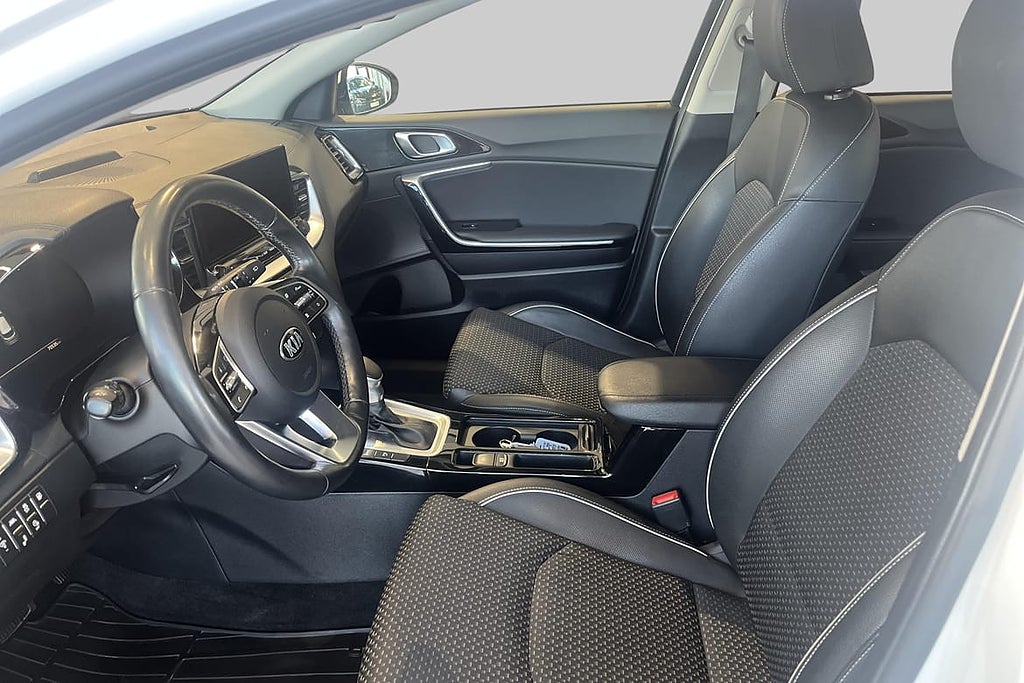 Kia XCeed Advance PLUS I 1 ÄGARE I Backkamera I Adaptiv f... – bild 7