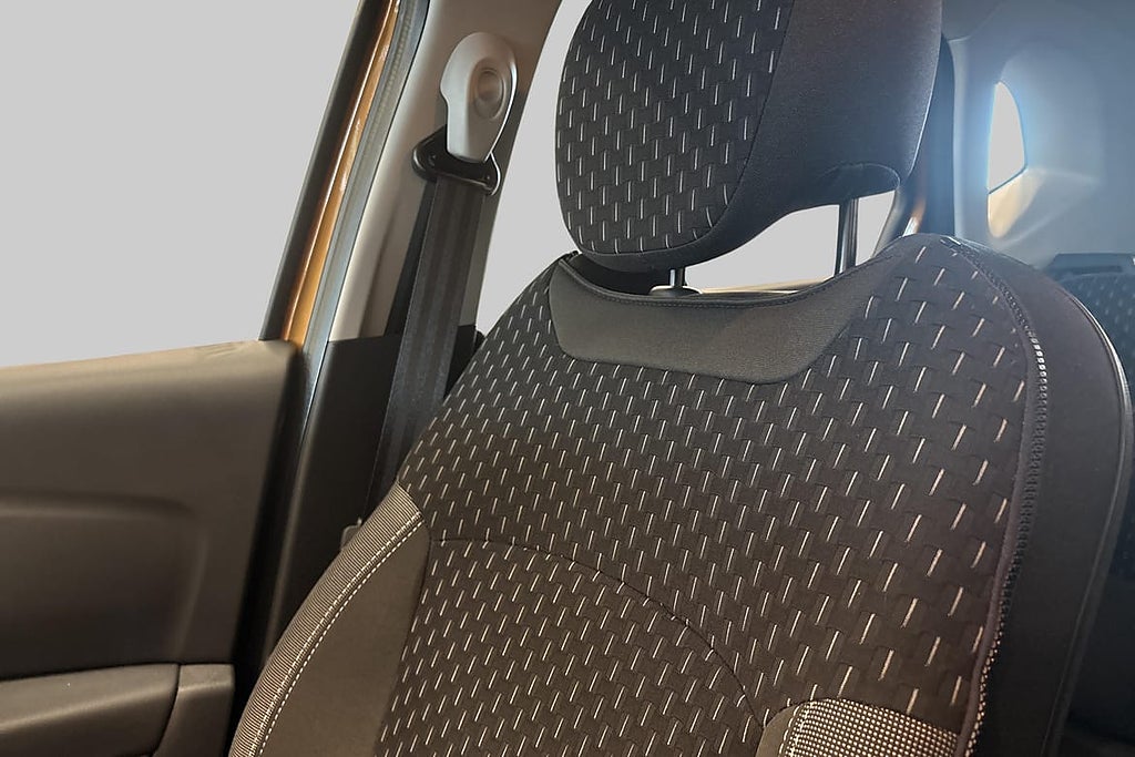 Renault Captur TCe 1,3 liters 150 EDC – 2019 – Endast 4 1... – bild 16