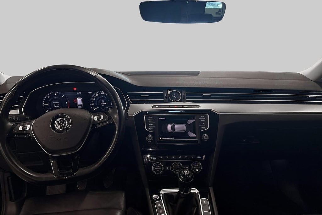 Volkswagen Passat GT 2017 – Digital Cockpit – Sommar & vi... – bild 8