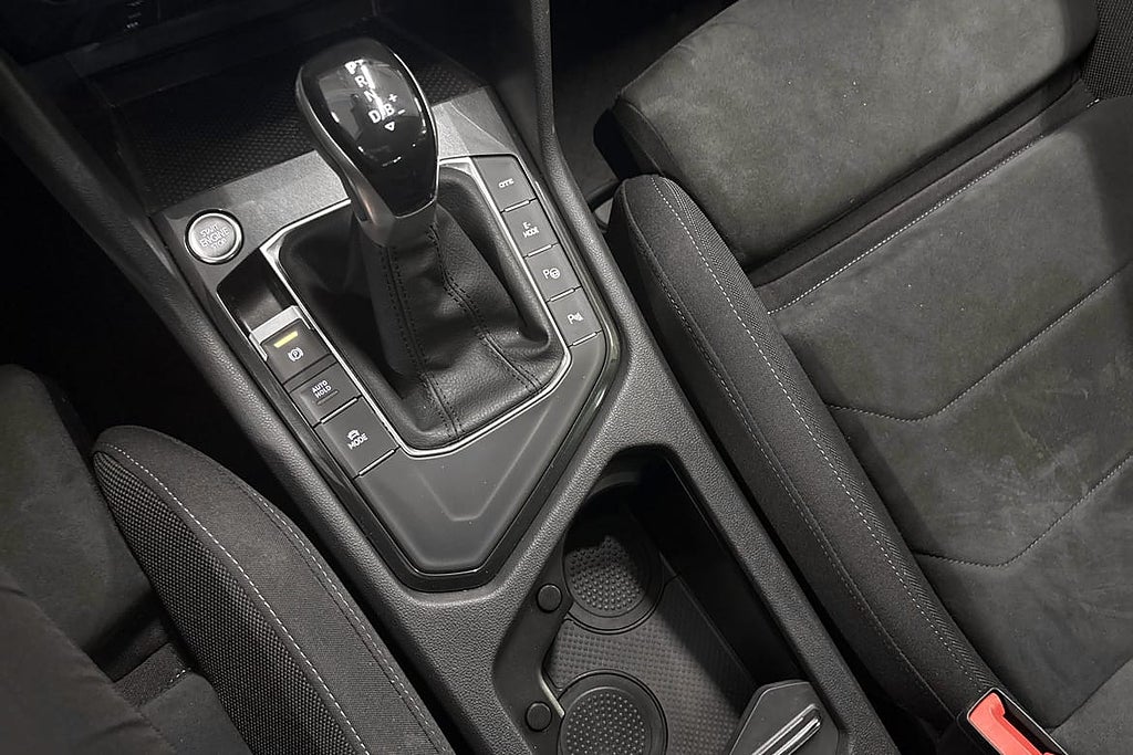 Volkswagen Tiguan Plug-in Hybrid | Elegance | Dragkrok |... – bild 13