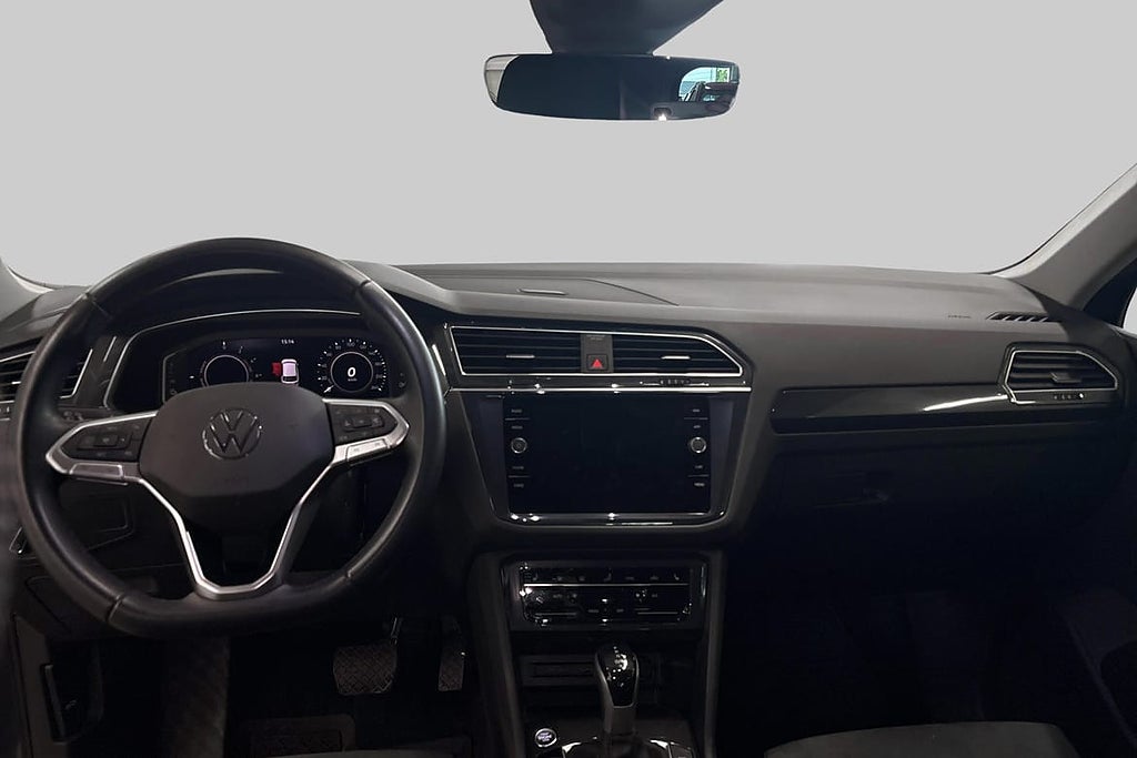 Volkswagen Tiguan Plug-in Hybrid | Elegance | Dragkrok |... – bild 6