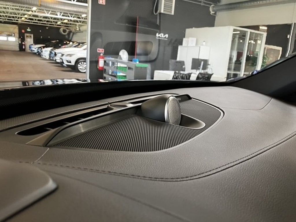 Volvo XC90 T8 AWD Recharge R-design Pro / B&W / 360-kamer... – bild 5
