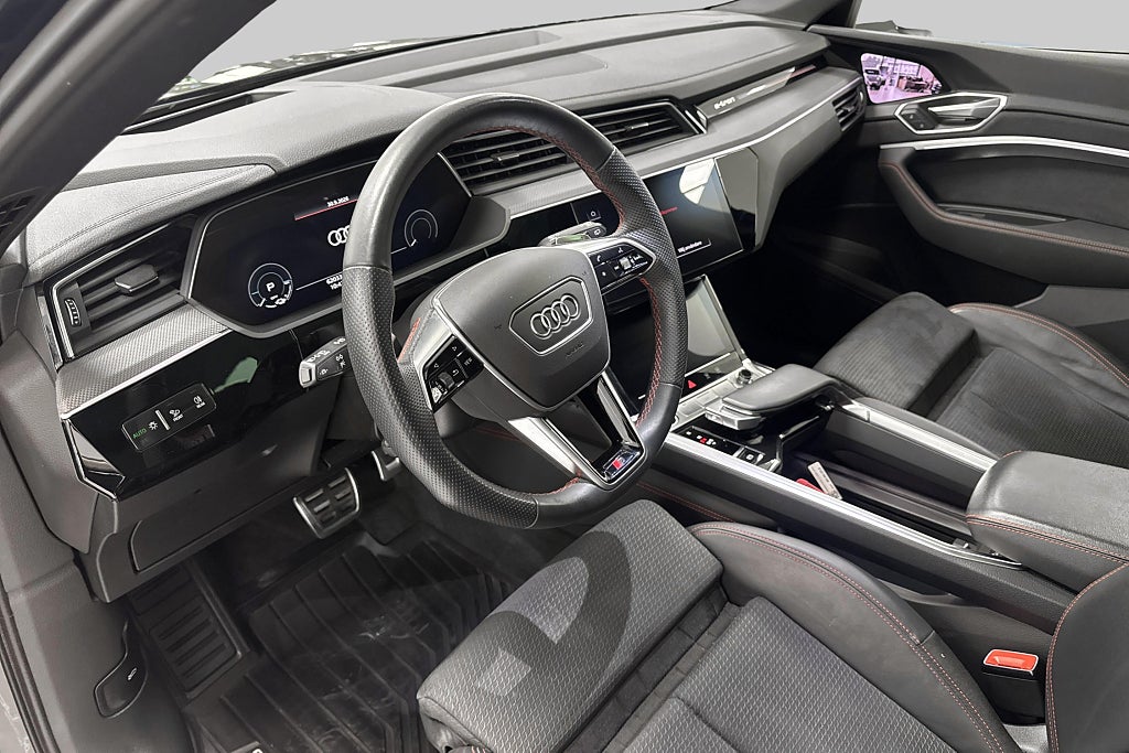 Audi q8-e-tron Q8 55 e-tron quattro S line I Drag I – bild 8