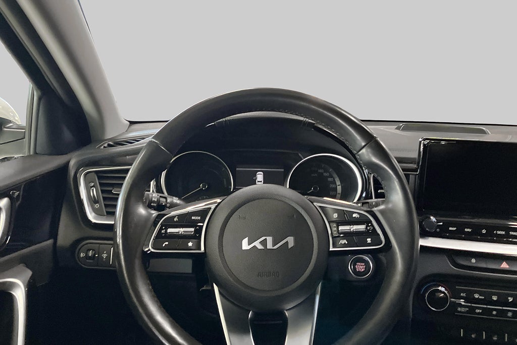 Kia Ceed Sportswagon PHEV Action /ADAPT. FART. /NAV /BACKKAMERA – bild 11