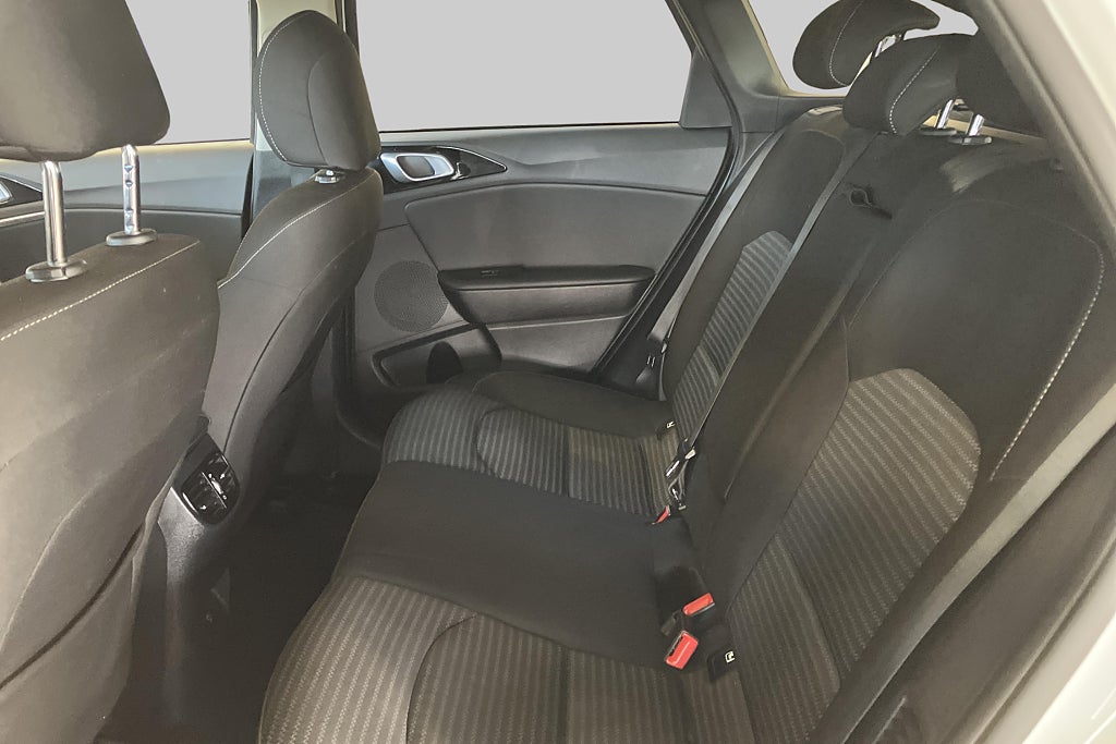 Kia Ceed Sportswagon PHEV Action /ADAPT. FART. /NAV /BACKKAMERA – bild 9