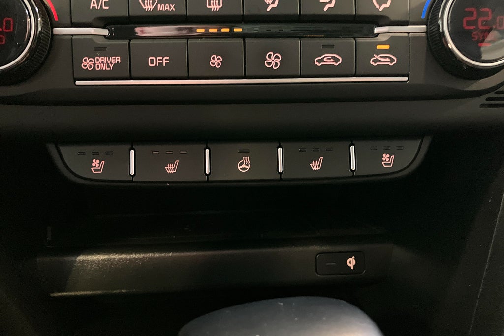 Kia Ceed SW PHEV Advance Plus 2 / Pano / kamera / minne – bild 17