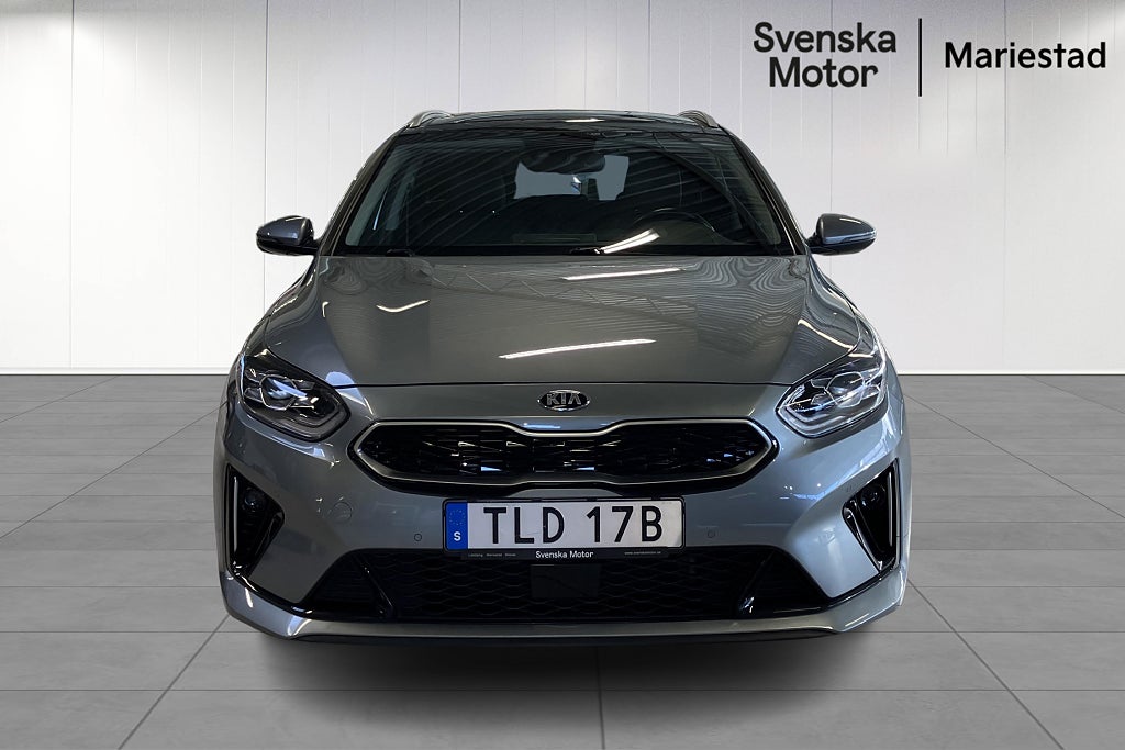 Kia Ceed SW PHEV Advance Plus 2 / Pano / kamera / minne – bild 2