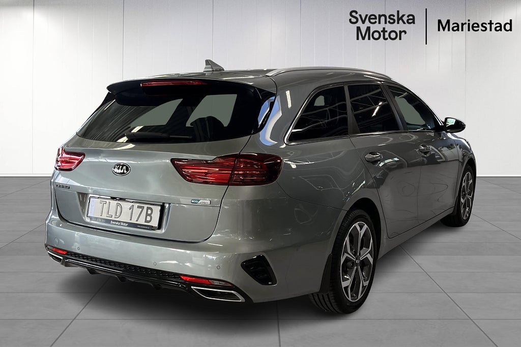 Kia Ceed SW PHEV Advance Plus 2 / Pano / kamera / minne – bild 4