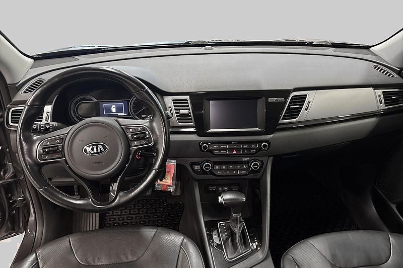 Kia Niro Hybrid DCT Advance Plus 2 Dragkrok Sommar Vinterdäck – bild 10