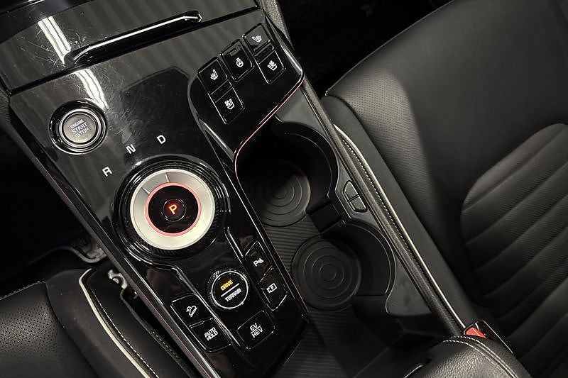 Kia Sportage PHEV GT-Line AWD Panorama Dragkrok Vinterhjul – bild 13