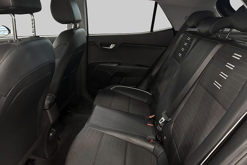 Kia Stonic 1.0 T-GDI DCT GT-Line 120HK Automat – bild 9