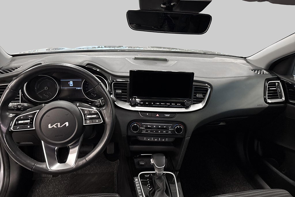 Kia XCeed Plug-in Hybrid DCT Action – bild 10