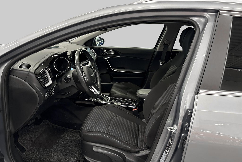 Kia XCeed Plug-in Hybrid DCT Action – bild 8