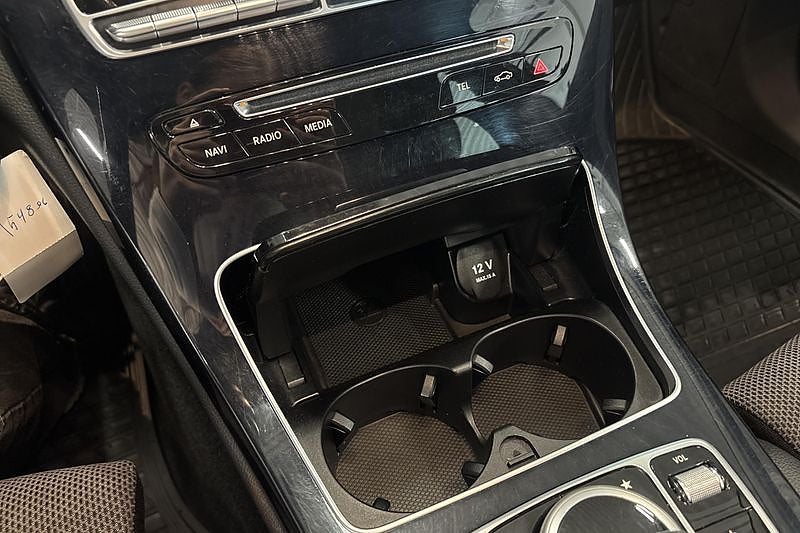 Mercedes-Benz C 220 d 7G-T Plus | Avantgarde | Dragkrok | Skinn – bild 18
