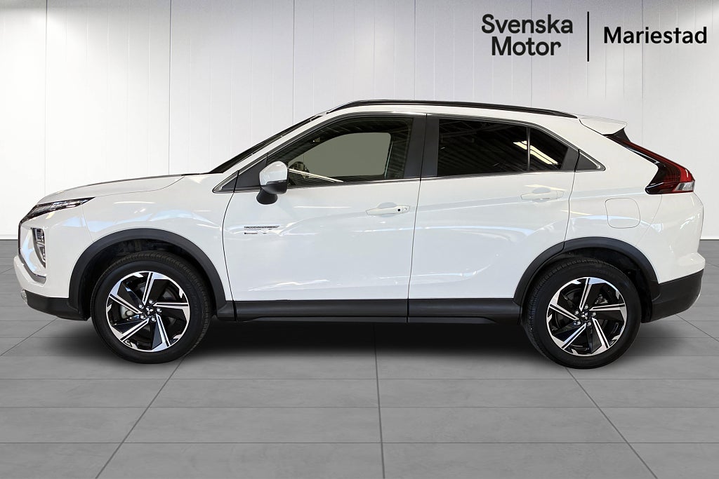 Mitsubishi Eclipse Cross PHEV 2.4 MIVEC S-AWC Fleet Edition / Adaptiv fart. – bild 2