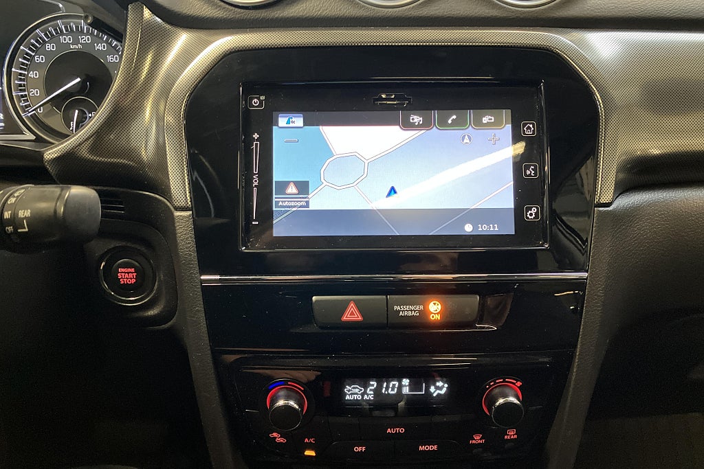 Suzuki Vitara AllGrip Inclusive / Drag / Pano / NAV / Backkamera – bild 17