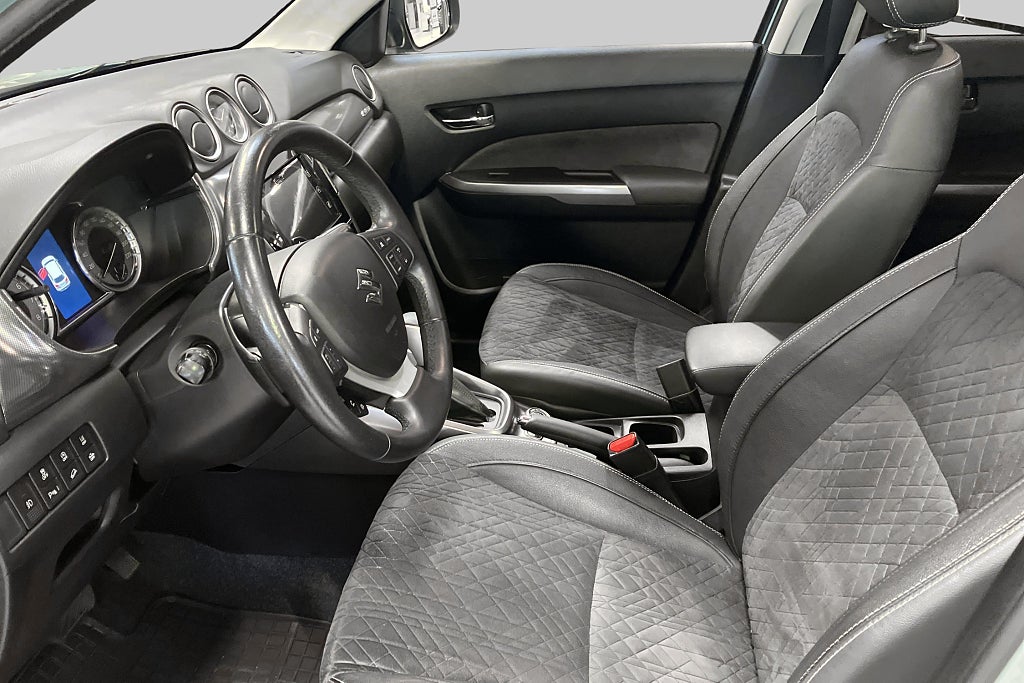 Suzuki Vitara AllGrip Inclusive / Drag / Pano / NAV / Backkamera – bild 8