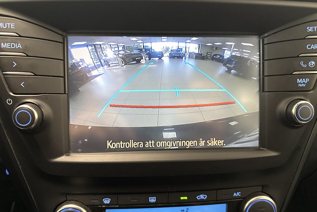 Toyota Avensis Kombi 2.0 D-4D Active Plus – bild 16