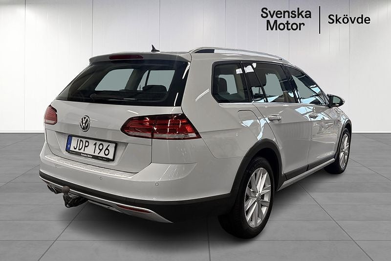 Volkswagen Golf Alltrack 2.0 TDI DPF BMT 4Motion Alltrack Nyservad – bild 4