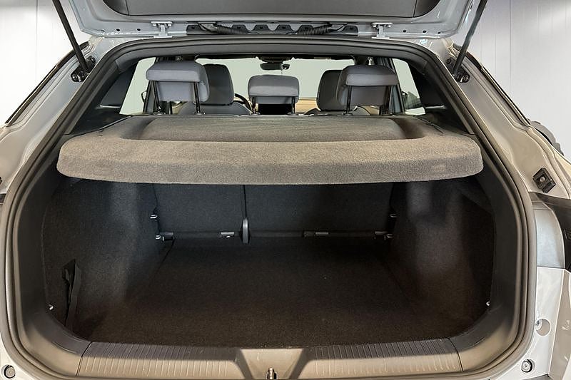 Volkswagen ID.4 Pro Performance | Värmepump | ACC | Nav | Vinterhjul – bild 6