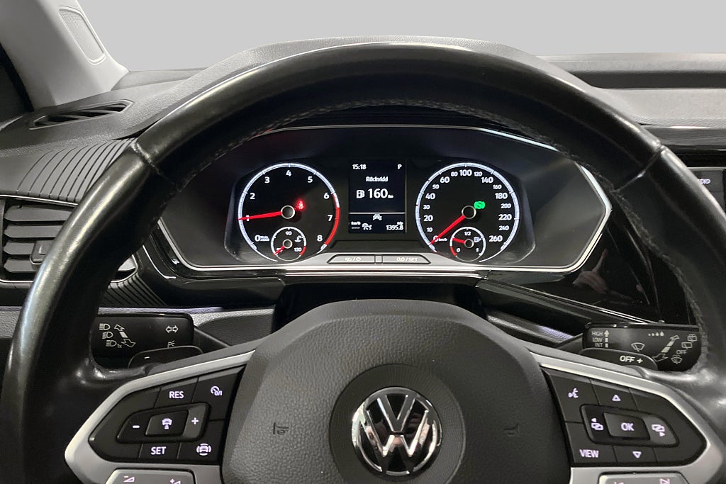 Volkswagen T-Cross 1.0 TSI GT / P-sensorer F&B / Dödavinkeln varnare – bild 12