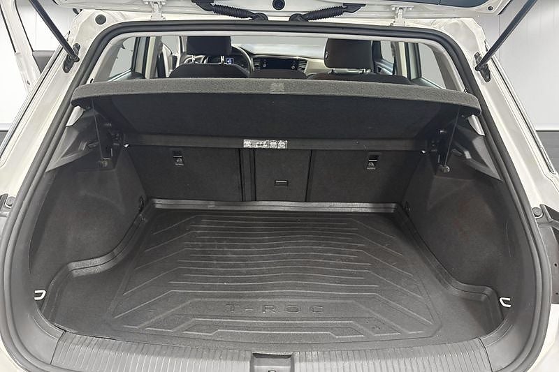 Volkswagen T-Roc 1.0 TSI OPF Dragkrok, Vinterhjul, B-kamera – bild 6