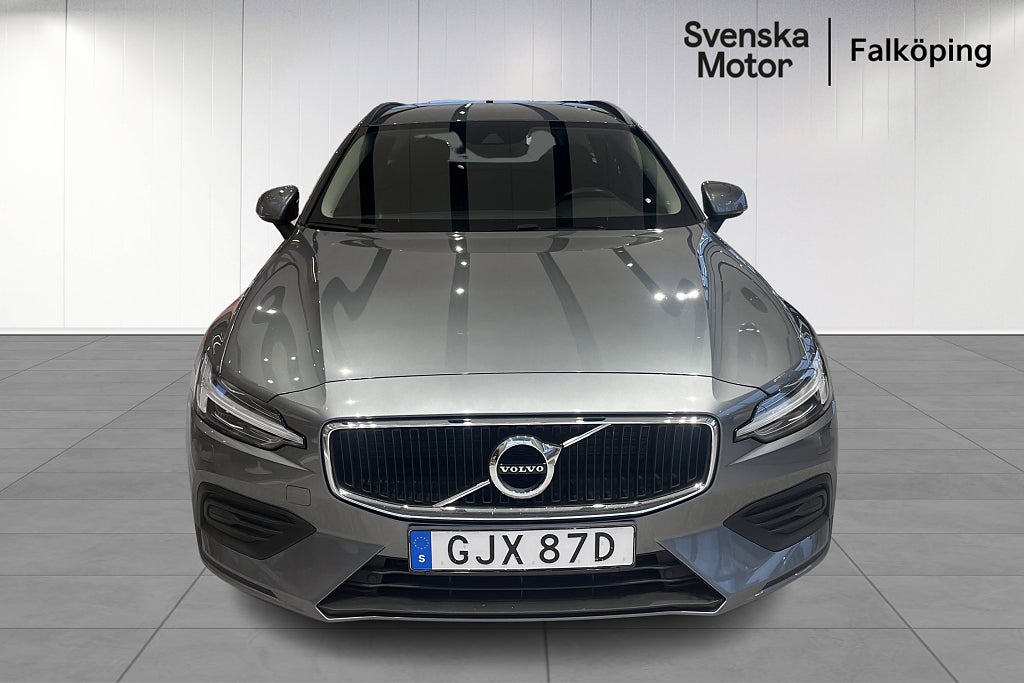Volvo V60 D3 Momentum I Nybesiktad I Backkamera I Rattvärme – bild 2