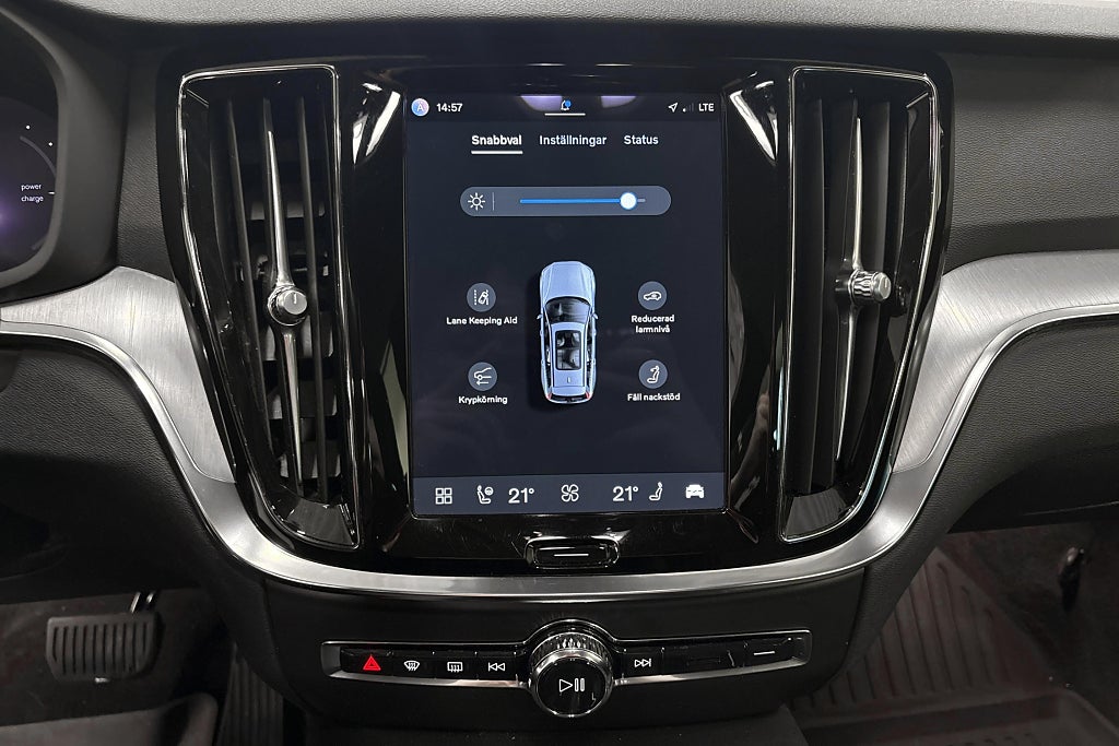 Volvo V60 Recharge T6 AWD Geartronic Core Edition Euro 6 – bild 16