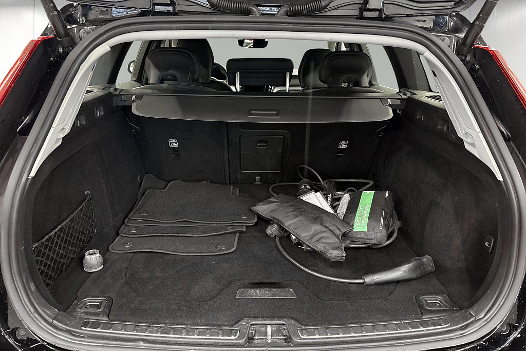 Volvo V60 Recharge T6 AWD Geartronic Core Edition Euro 6 – bild 6